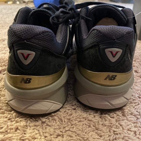 womens new balance 990NV5 size 11 - Picture 2 of 7